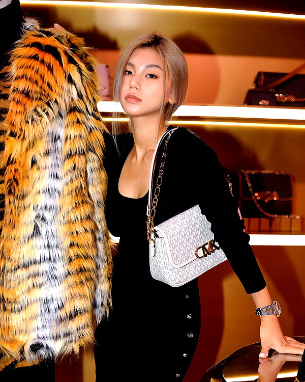 kelseydopegal instagram image archive image