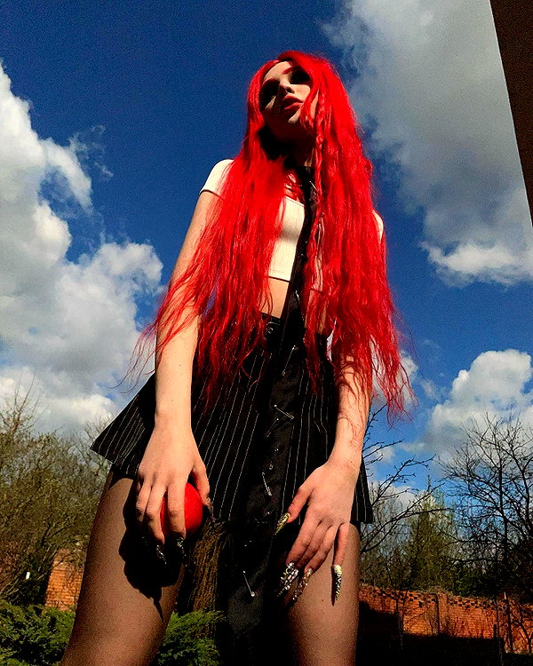 vik4au instagram image archive image