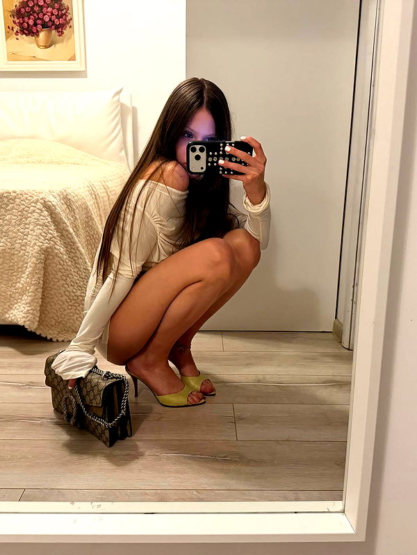 vivvvvvvvvvvvvvvvvvvvvvv instagram image archive image