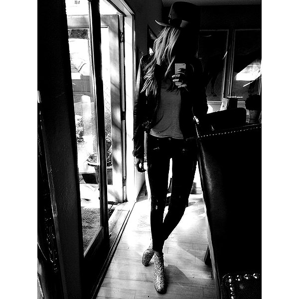 gigihadid instagram image archive image