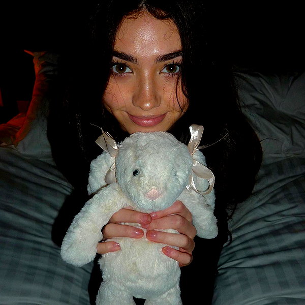 elizabrowne_ instagram image archive image