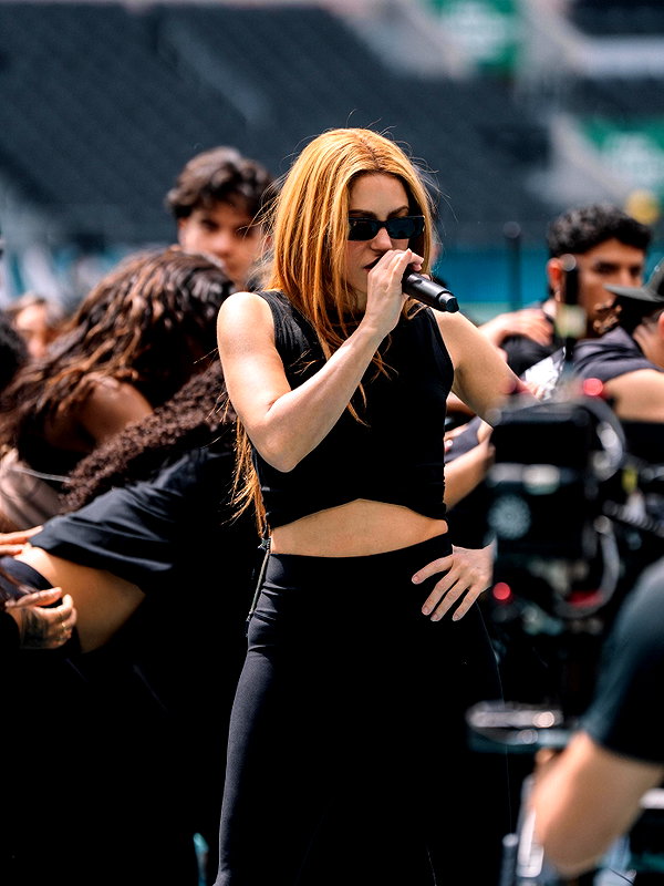 shakira instagram image archive image