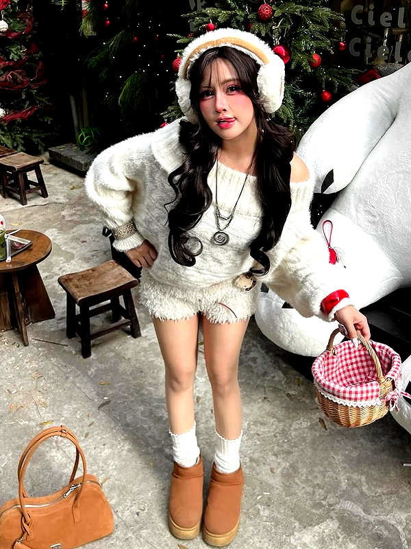 lyhythuedoxinh instagram image archive image