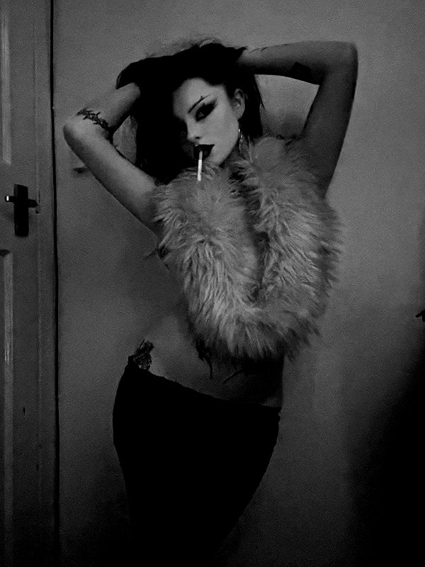 amberxswain instagram image archive image