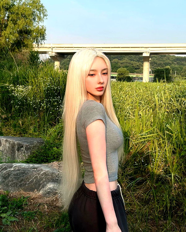 yuna_1_27 instagram image archive image