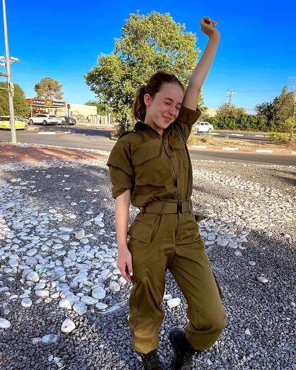 yanavekno instagram image archive image