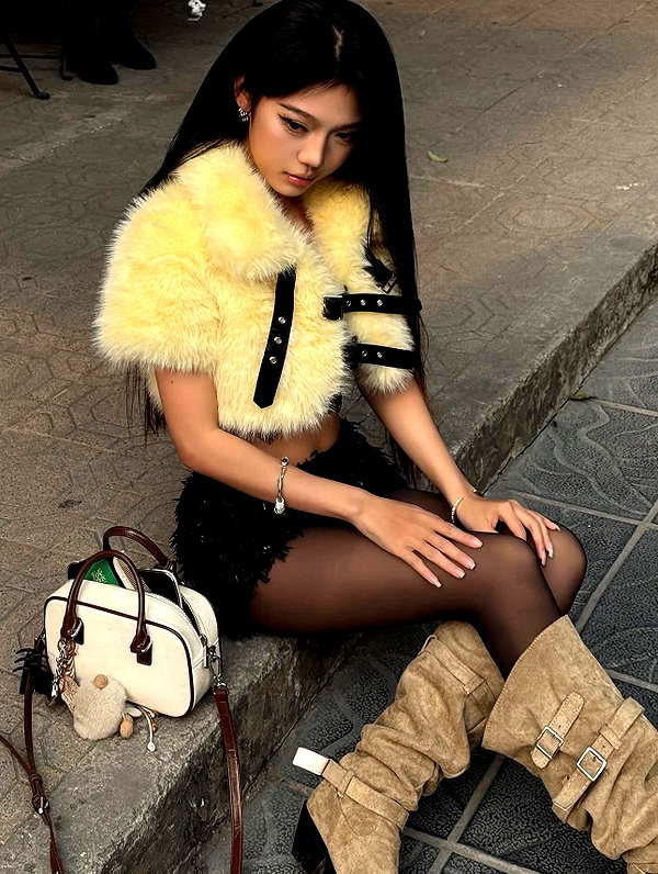 lyhythuedoxinh instagram image archive image