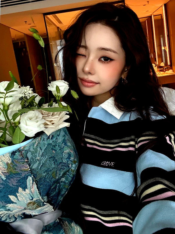 dear.zia instagram image archive image