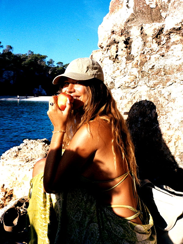 pia__kim instagram image archive image