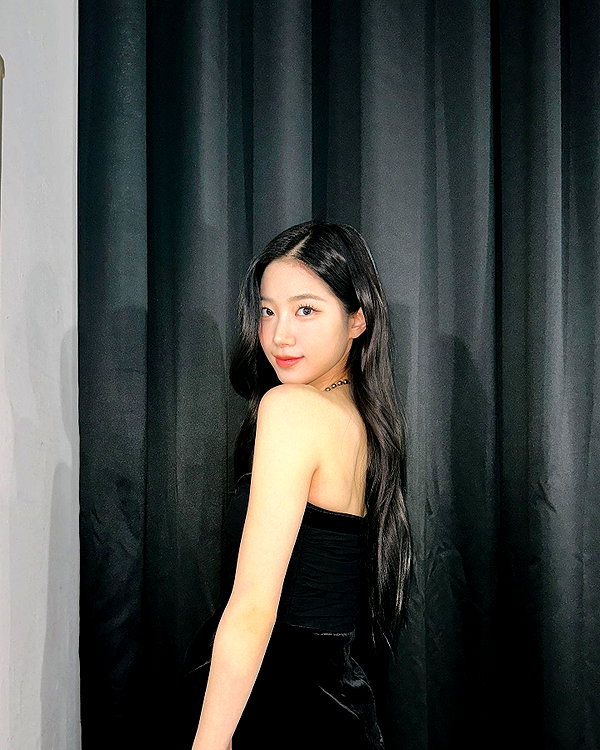 zuhazana instagram image archive image