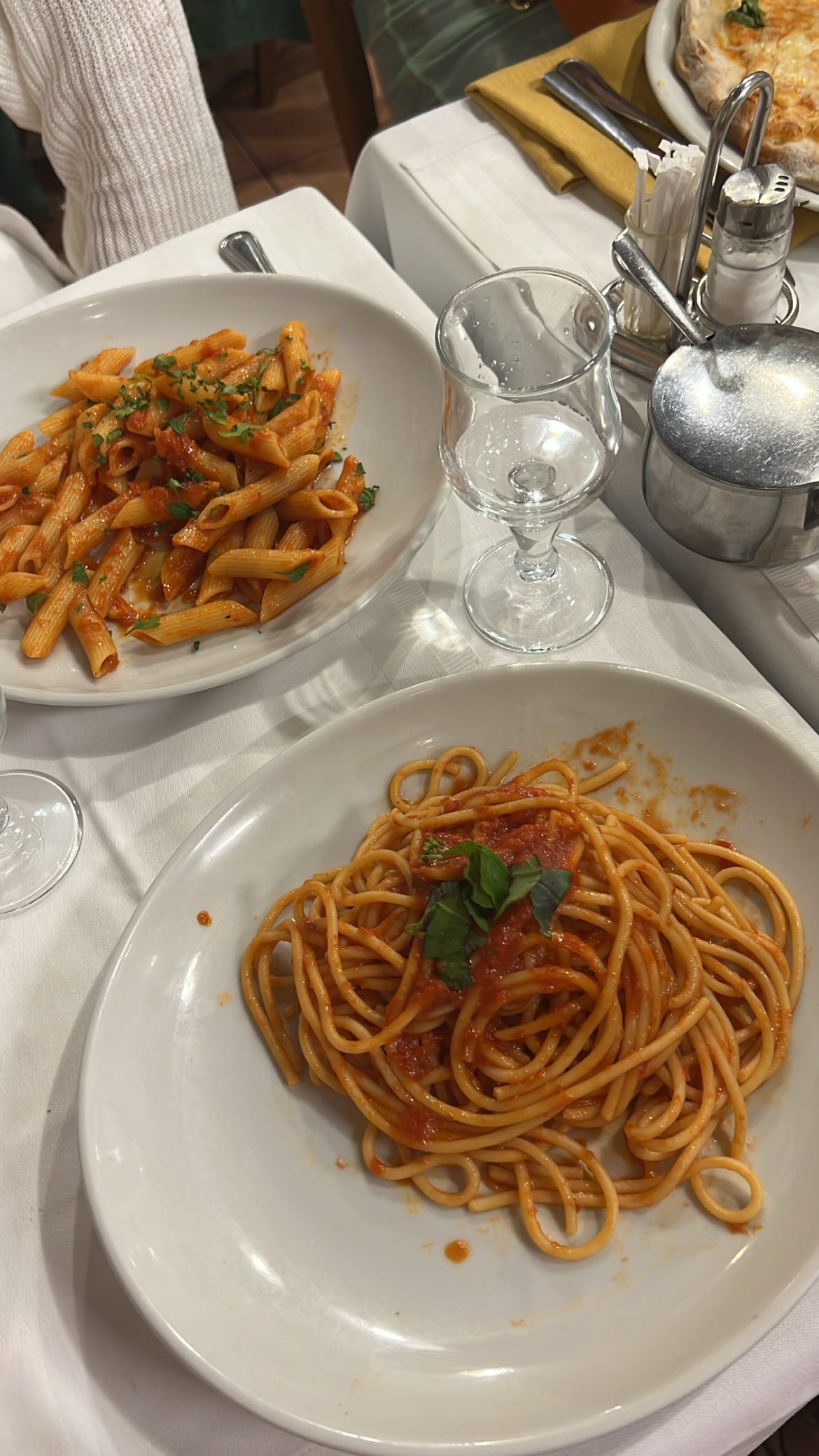 leonanaomii instagram image archive image