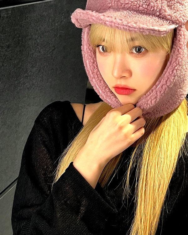hhh.e_c.v instagram image archive image