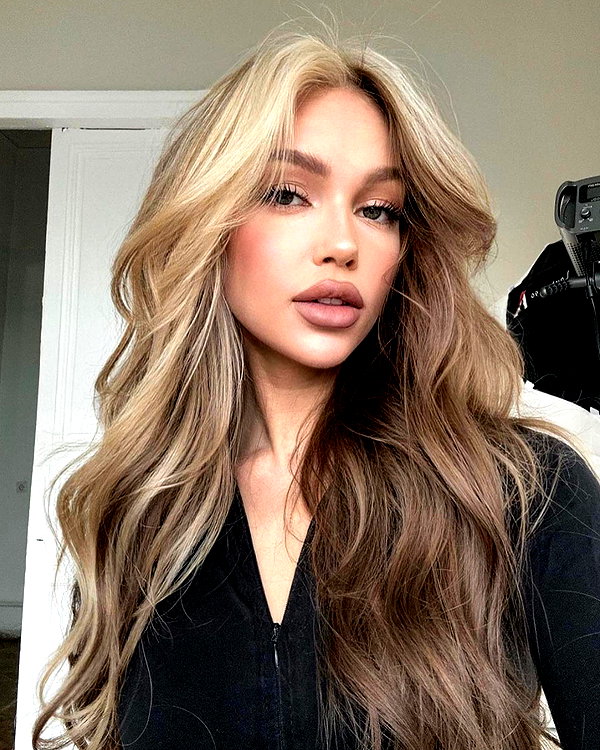 baddiesessence instagram image archive image
