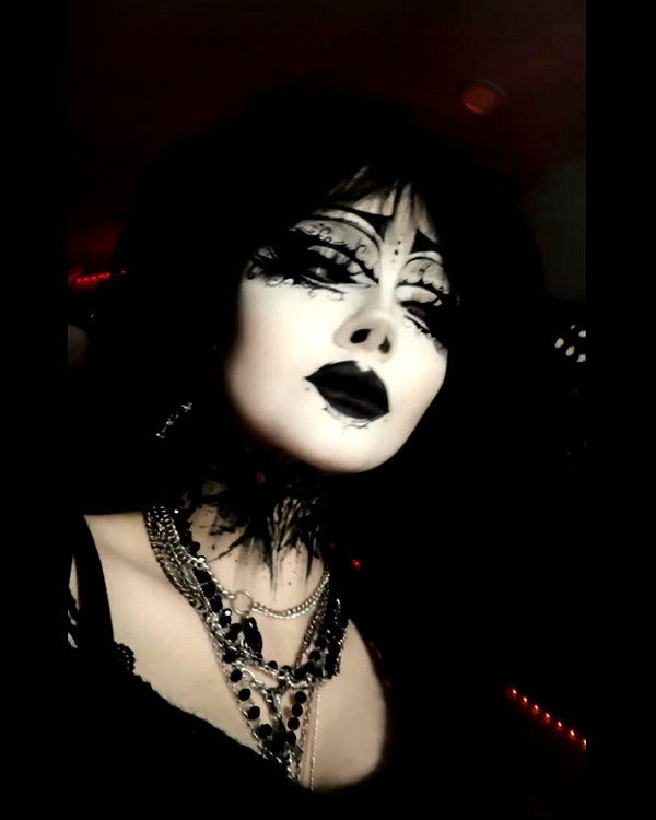 darkblueyoshii instagram image archive image