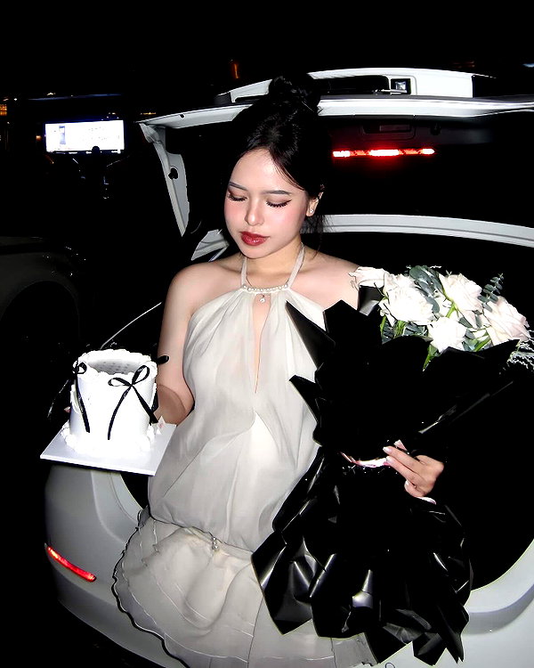lyhythuedoxinh instagram image archive image