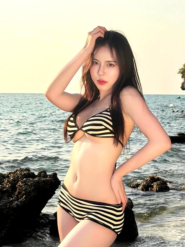 lyhythuedoxinh instagram image archive image