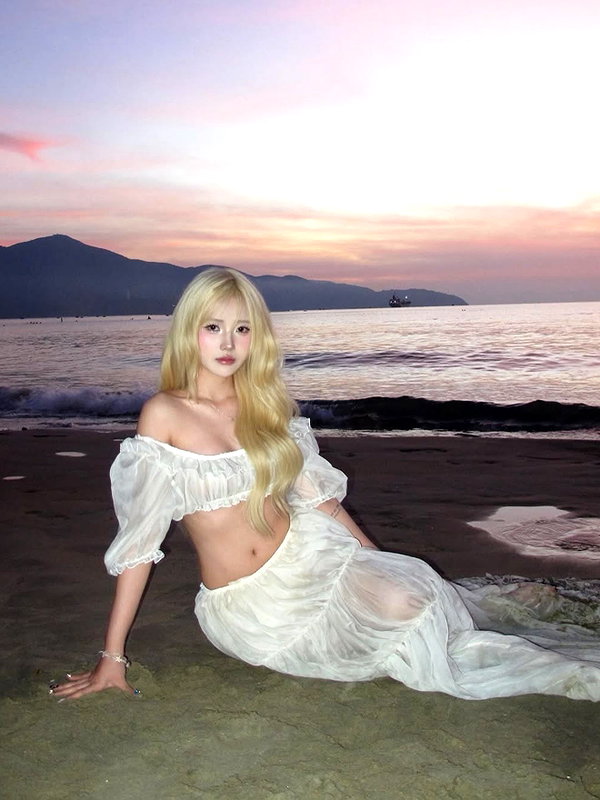 lyhythuedoxinh instagram image archive image