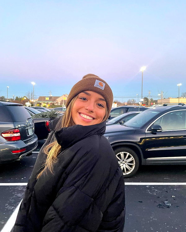 sadieemckennaa instagram image archive image
