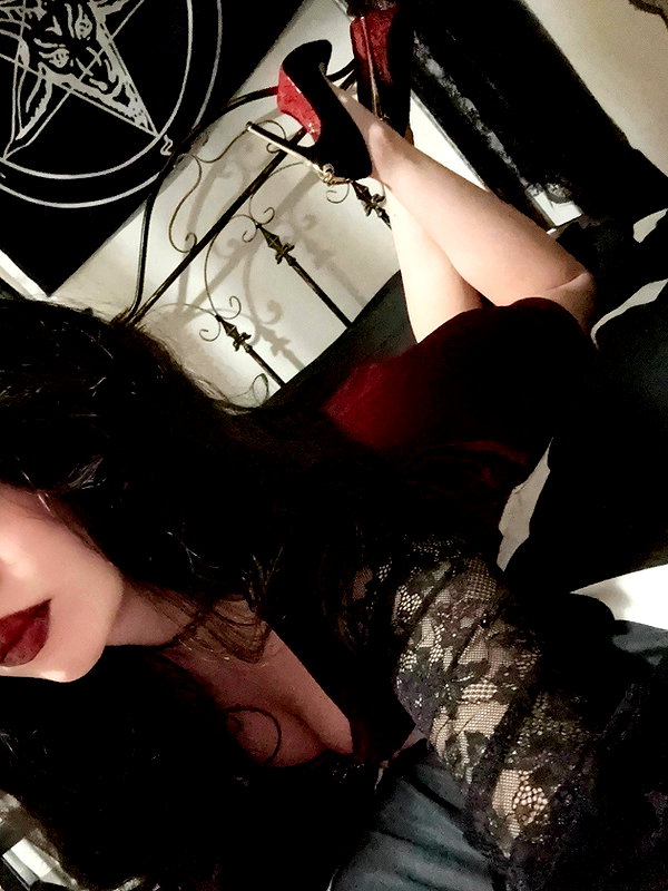 vampiryska instagram image archive image