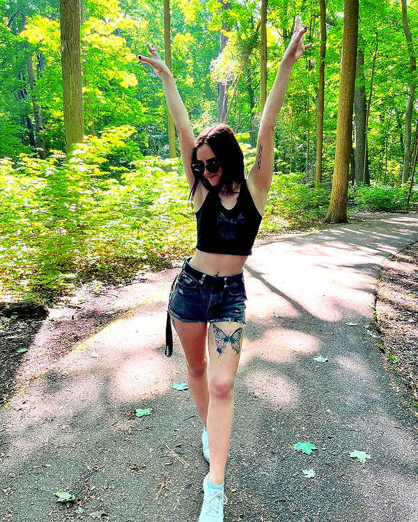 megann_eliizabeth instagram image archive image