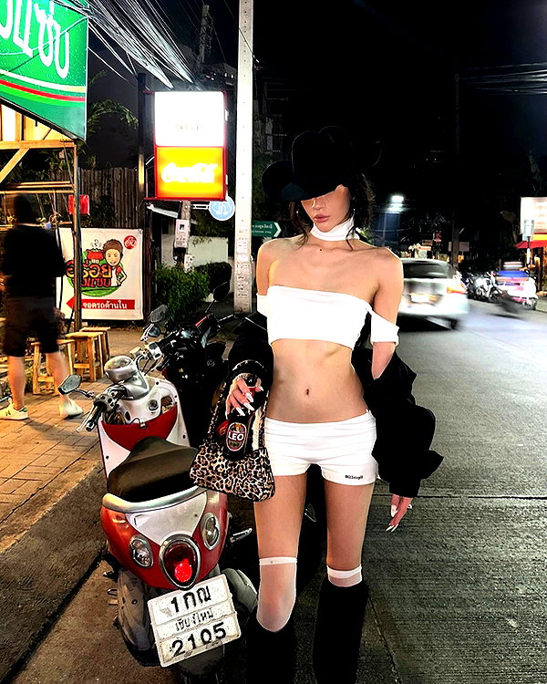 fair_mua instagram image archive image