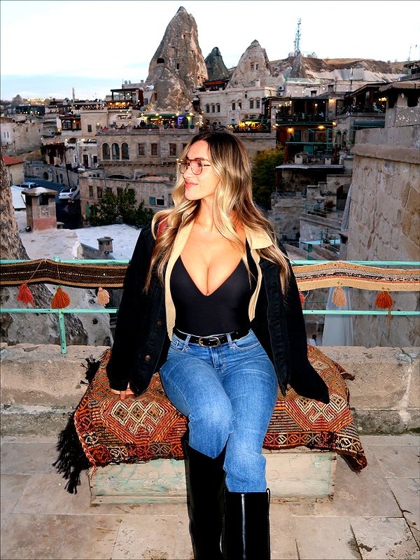 kaylasimmmons instagram image archive image
