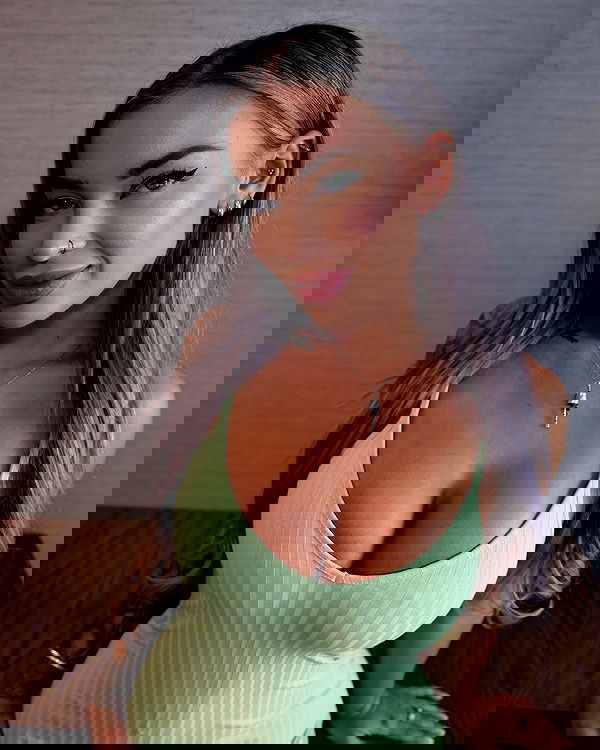 itshayleydavies itshayleydavies archive image