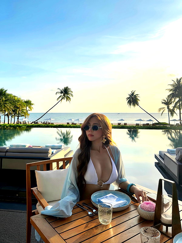 lyhythuedoxinh instagram image archive image