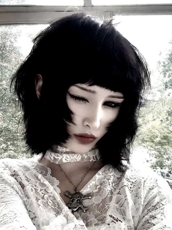 Archived image from @kk3tr1n4 on Instagram