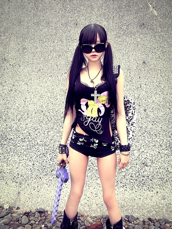 9unxx7 instagram image archive image