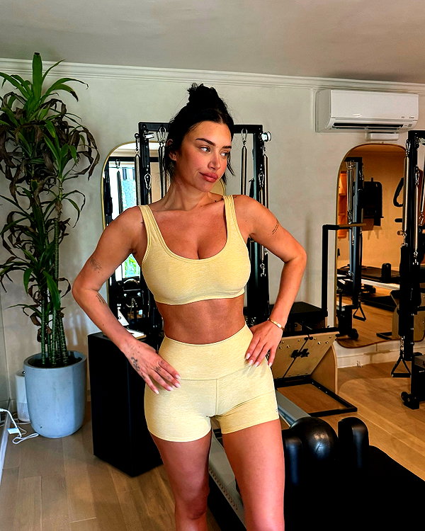staskaranikolaou instagram image archive image