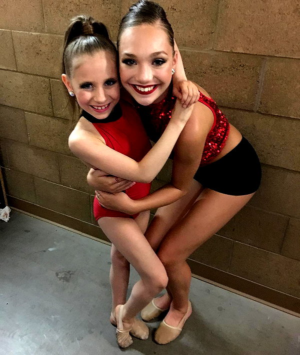 ellianawalmsley instagram image archive image