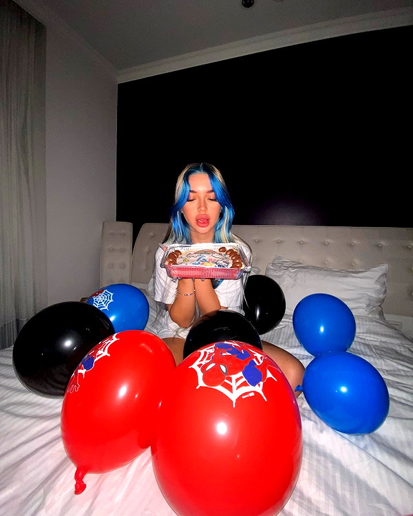 elinmaliaa instagram image archive image
