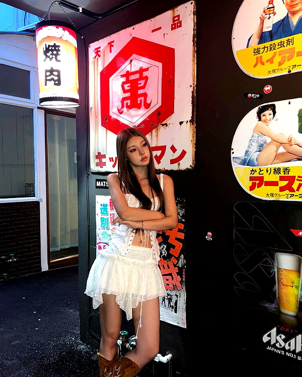 ll.lu1s instagram image archive image