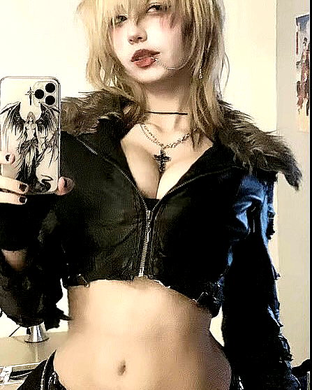 felinaaxi instagram image archive image
