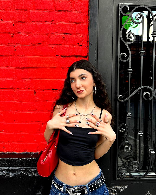 zarinamartinna instagram image archive image
