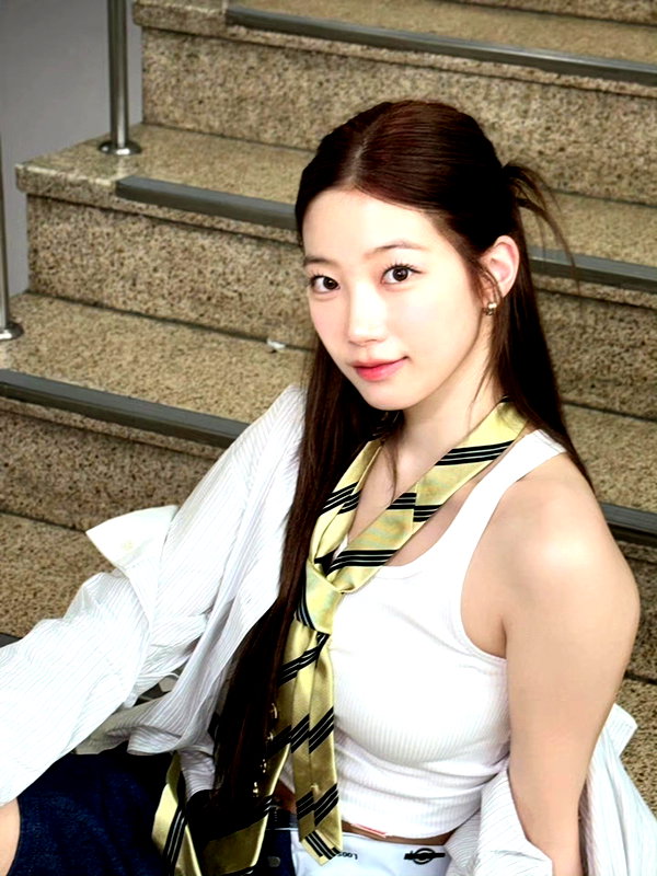 zuhazana instagram image archive image