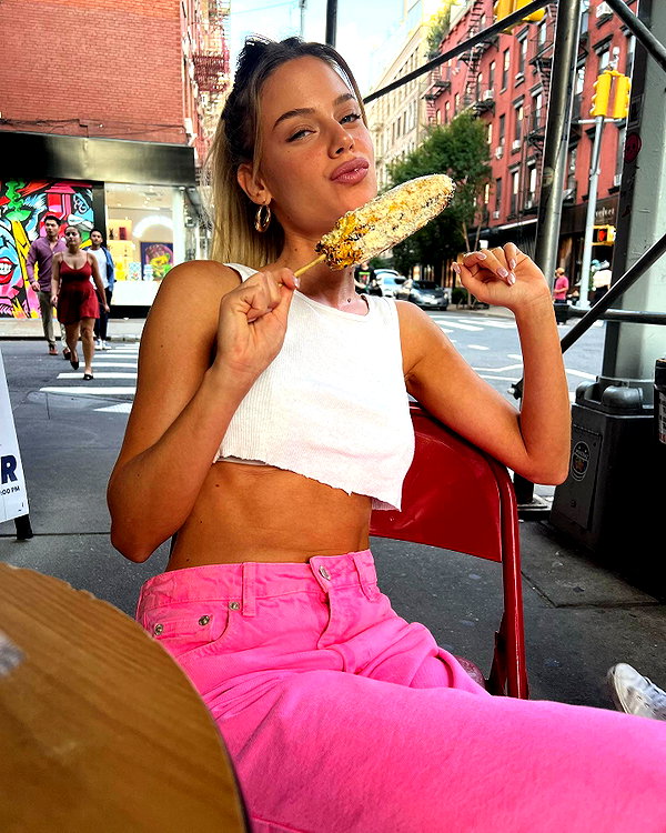 barzomer instagram image archive image