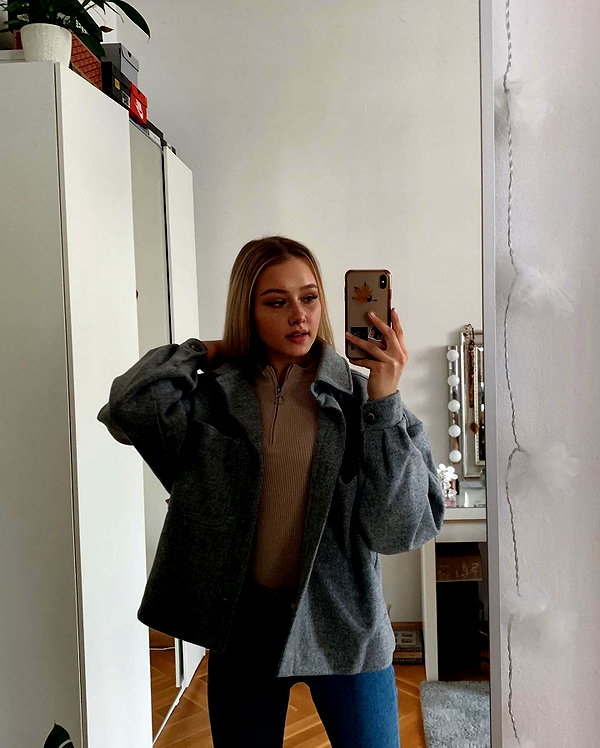 lilih instagram image archive image