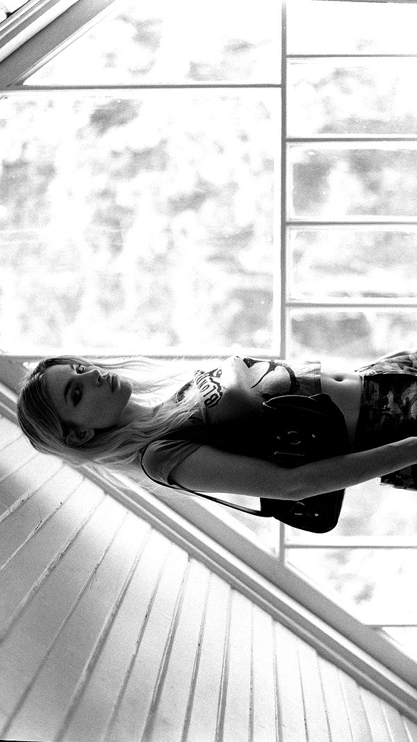 alien.hanna instagram image archive image