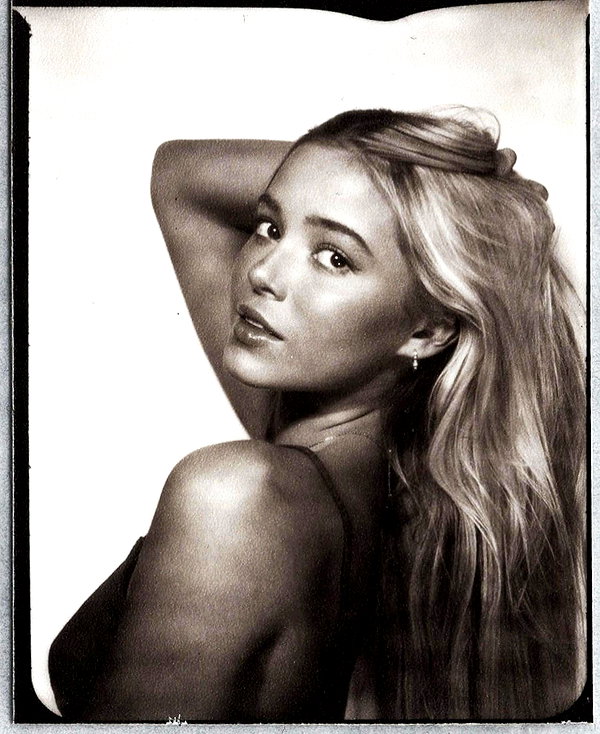 livvydunne instagram image archive image
