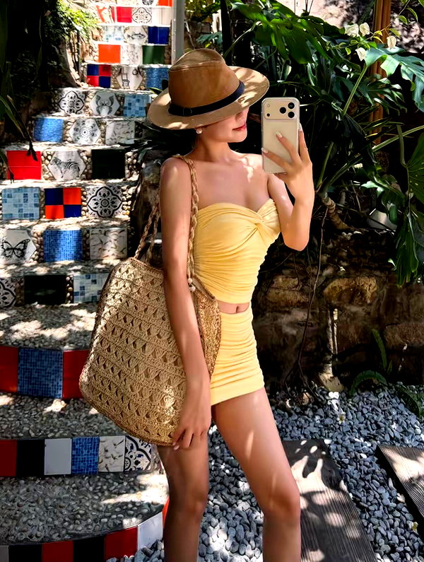 lyhythuedoxinh instagram image archive image