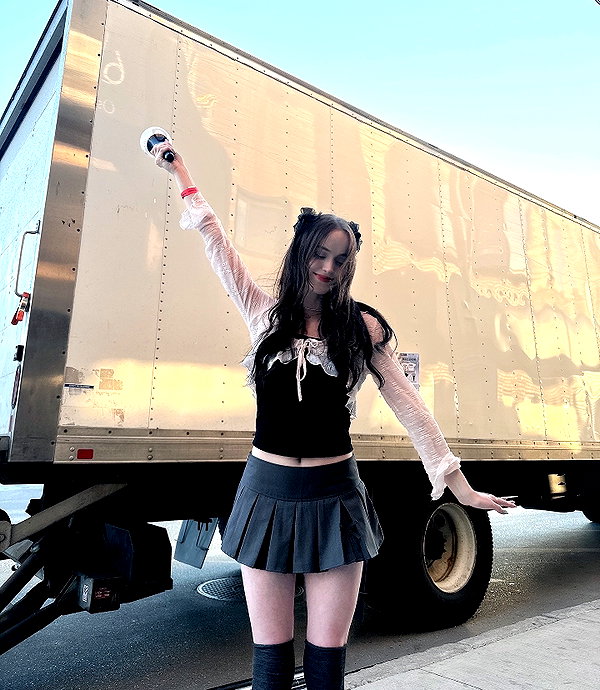 1uvgabi instagram image archive image