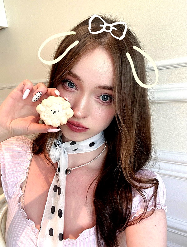 1uvgabi instagram image archive image