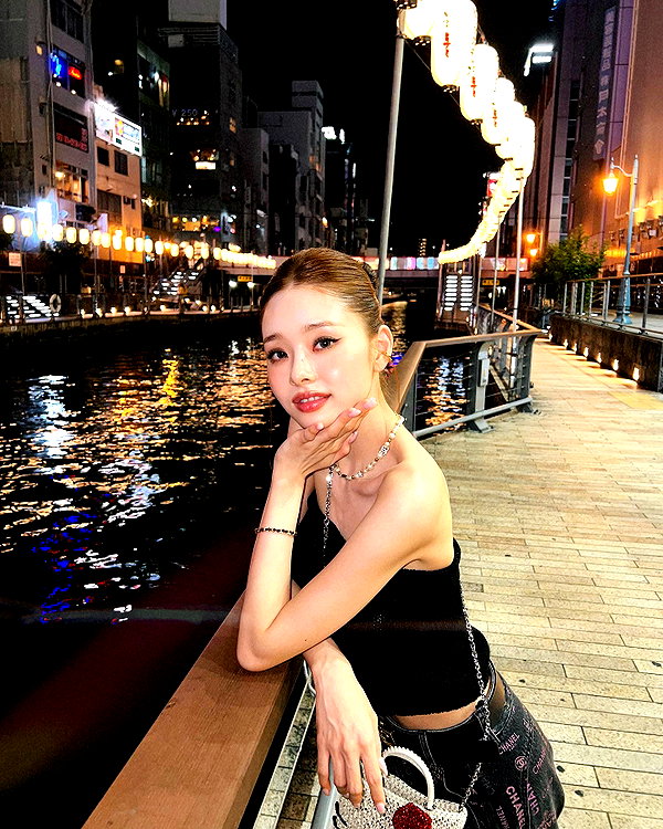 dear.zia instagram image archive image