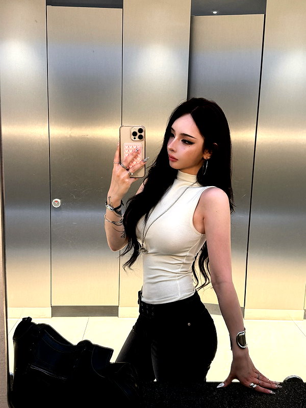 yuna_1_27 instagram image archive image