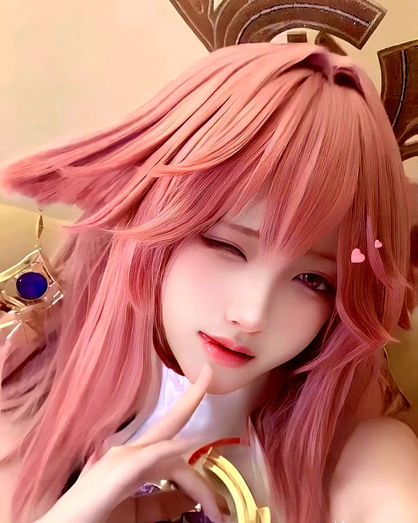 gallery_cosplayer instagram image archive image