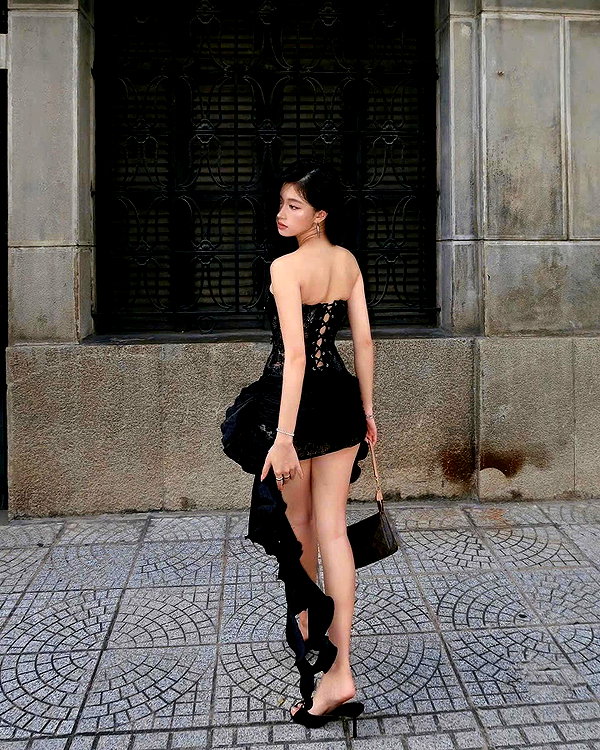 lyhythuedoxinh instagram image archive image