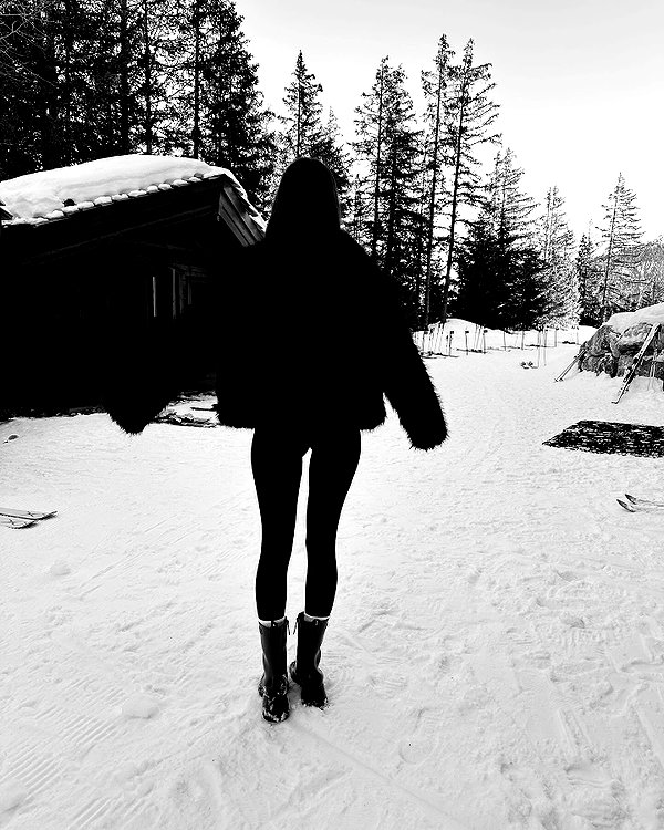yaelshelbia instagram image archive image