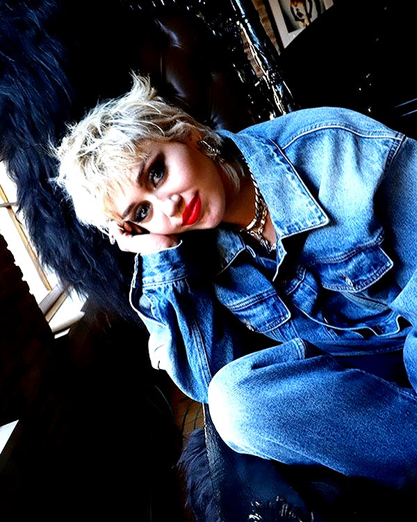 mileycyrus instagram image archive image